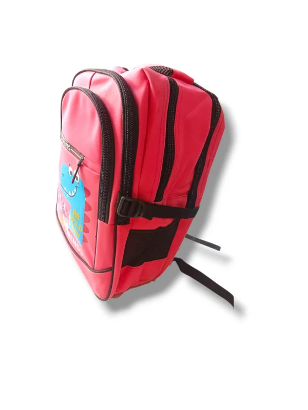 Kids friendly school bag with lightweight design