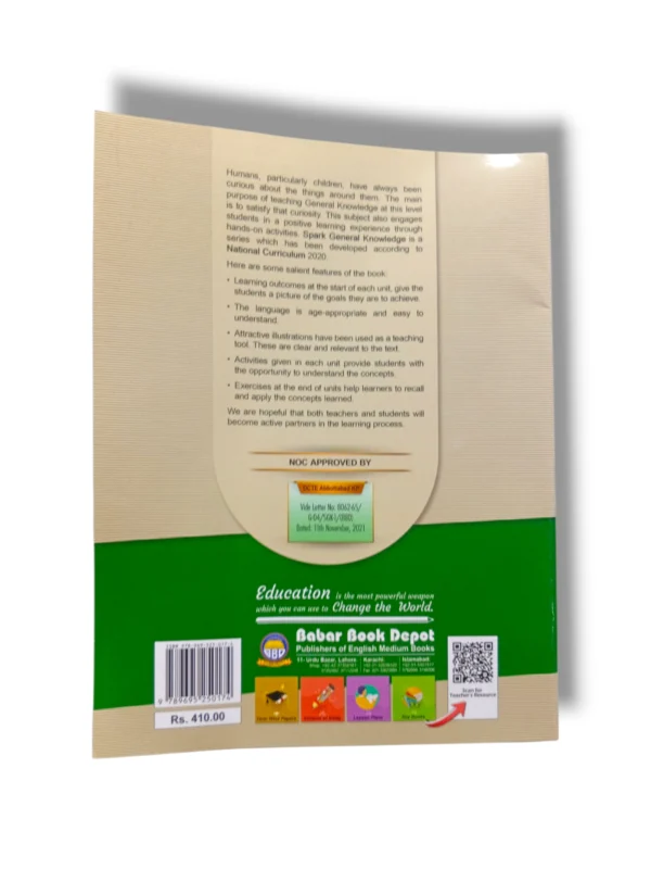 Inside pages of Spark General Knowledge 1 showing quiz section